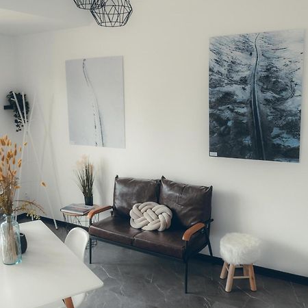 Lava Studio Poitiers Exteriör bild